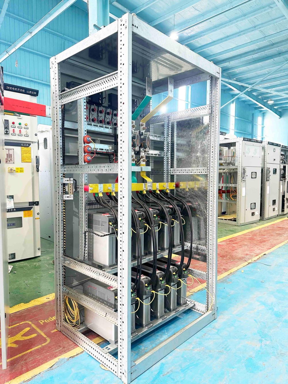 How to Choose the Right Low-Voltage Switchgear for Harsh Industrial Environments?cid=6