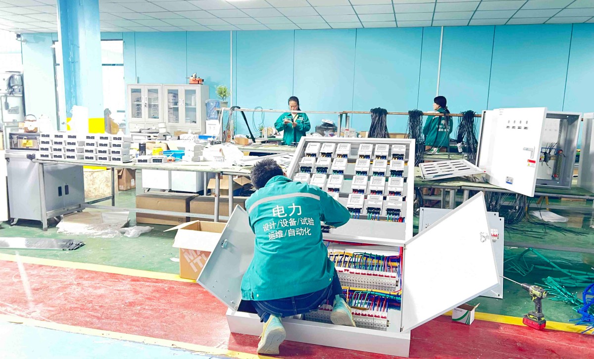 Understanding Medium Voltage (MV) Incoming Boards: The Gateway to Electrical System Reliability